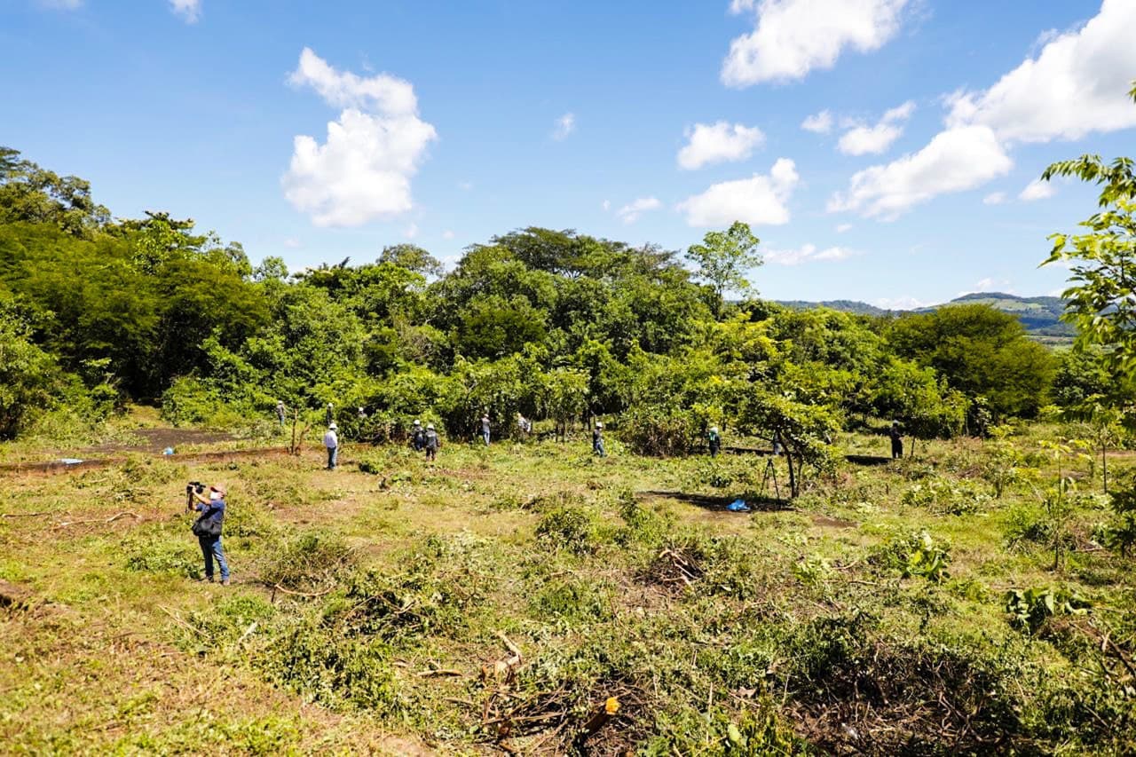 Gobierno habilita fondos para construir viviendas a afectados en deslave de Nejapa